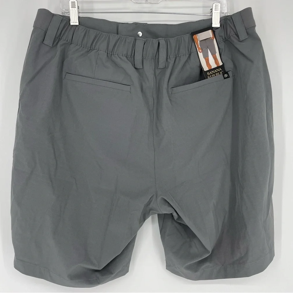 Banana Republic comfort flat front shorts grey  38